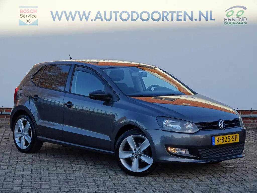 Volkswagen Polo 1.2 Easyline|Stoelverwarming|Clima|Bluetooth|17" Lichtmetaal