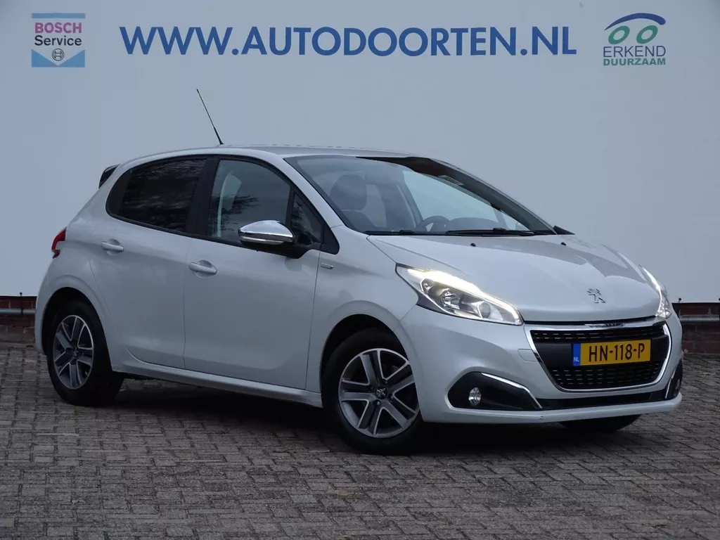 Peugeot 208 1.2 PureTech Urban Soul|NAVI|