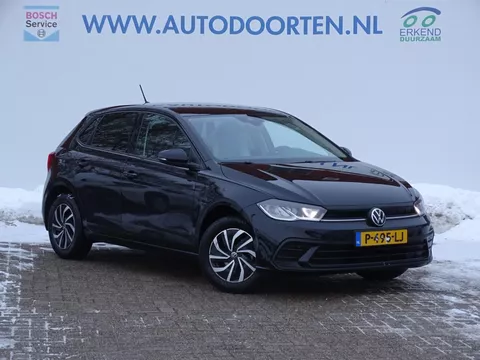 Volkswagen Polo 1.0 TSI Life|Adaptive|Navi|All Season
