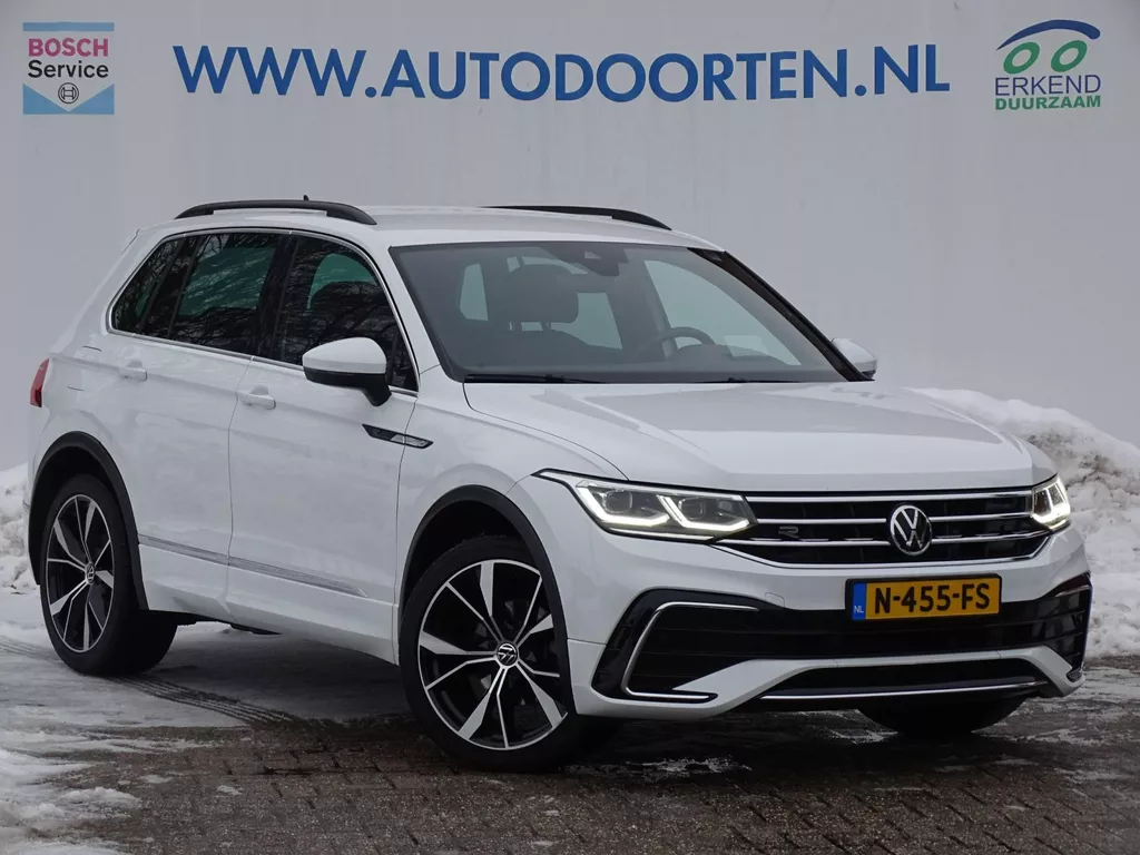 Volkswagen Tiguan 1.5 TSI R-Line Business+|Camera|Carplay|Stoel&Stuurverw.|HUD