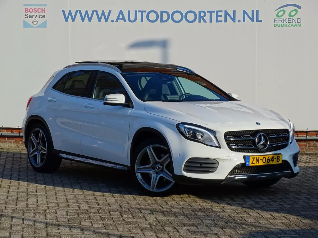 Mercedes-Benz GLA-klasse 250 Premium Plus 4Matic|Pano|1500KG Trekken|Carbon|Harman Kardon