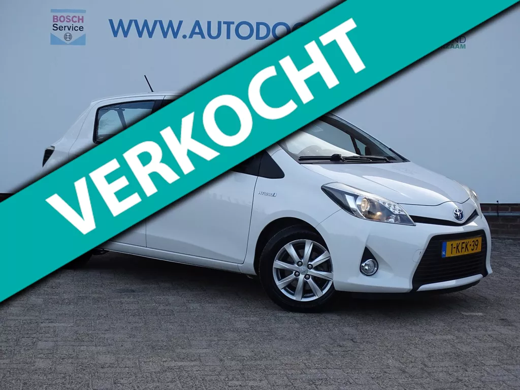 Toyota Yaris 1.5 Full Hybrid Aspiration|CAM|NAV|