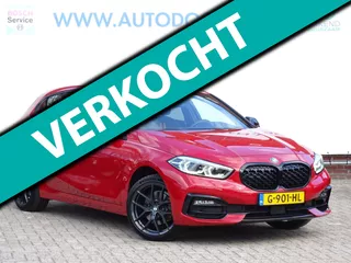 BMW 1-serie 118i Executive Edition|M-Sport|Sportstoelen|Camera|Carplay