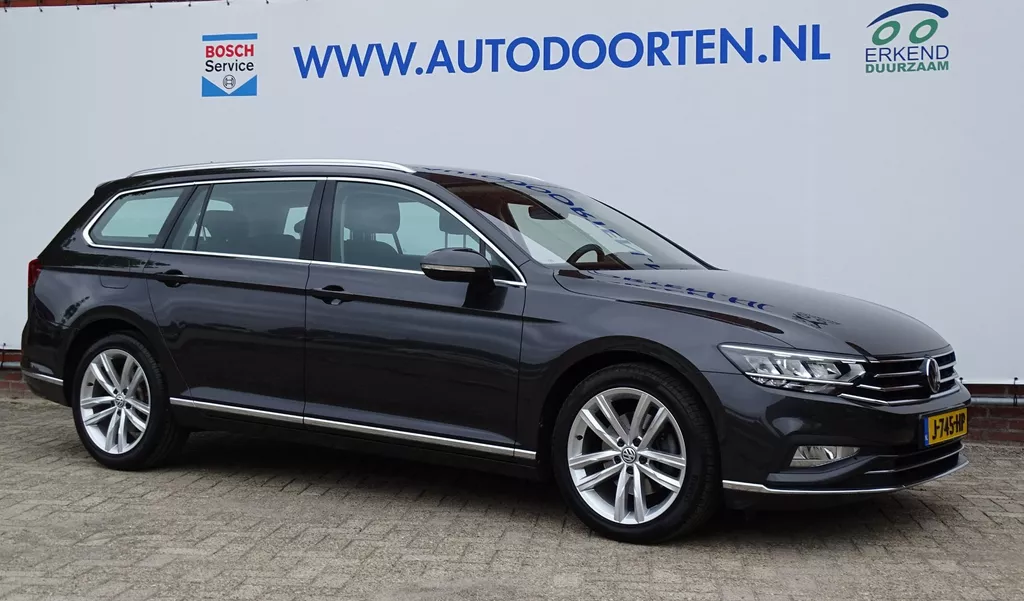 Volkswagen Passat Variant 1.5 TSI Elegance Business R|Ergo stoel|Adaptive|Camera|Trekhaak
