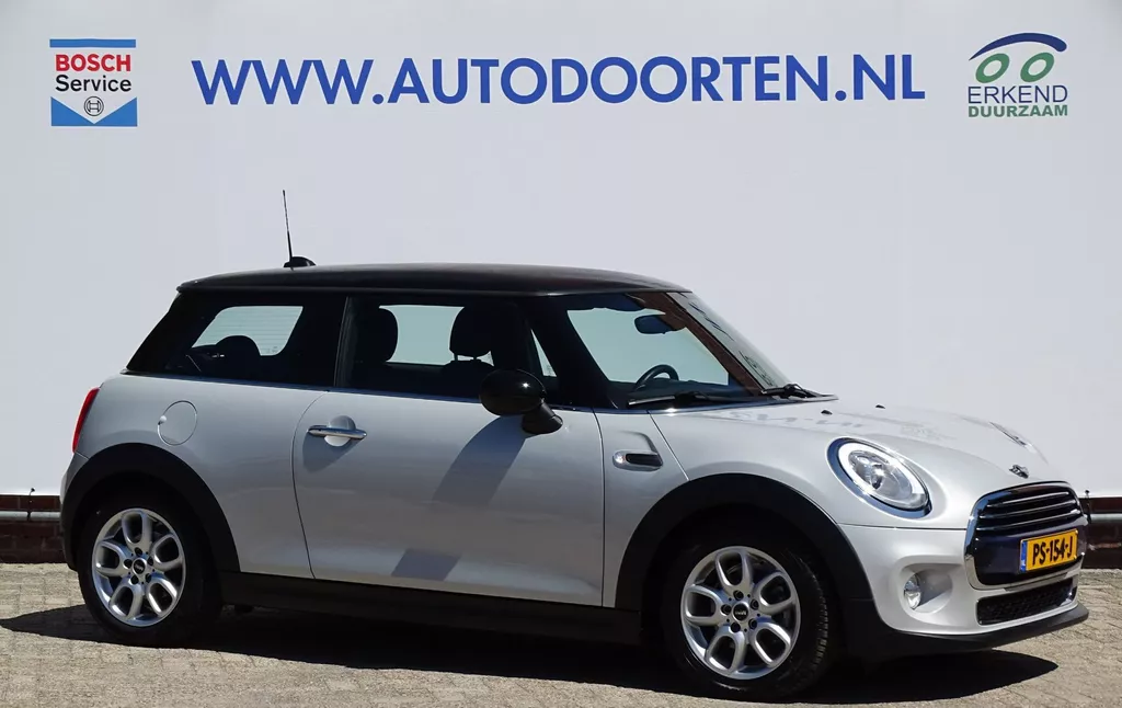 Mini 3-Deurs 1.5 Cooper Serious Business|Keyless|Navi|Cruise|All Season