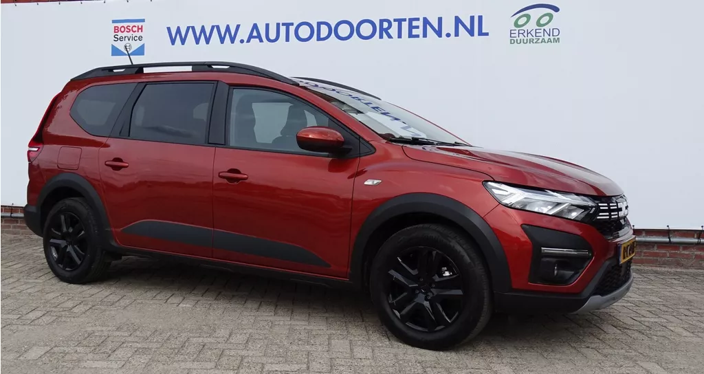 Dacia Jogger 1.0 TCe Comfort 5p.|CAR-PLAY|TREKHAAK