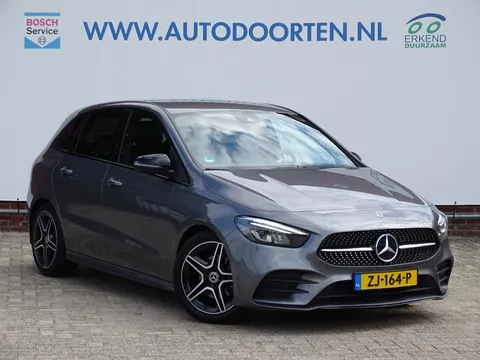 Mercedes-Benz B-klasse 180 Business Solution AMG|Stoelverwarming|Camera|Elek.Klep