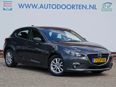 Mazda 3 2.0 Skylease|NAVI|TREKHAAK|CRUISE
